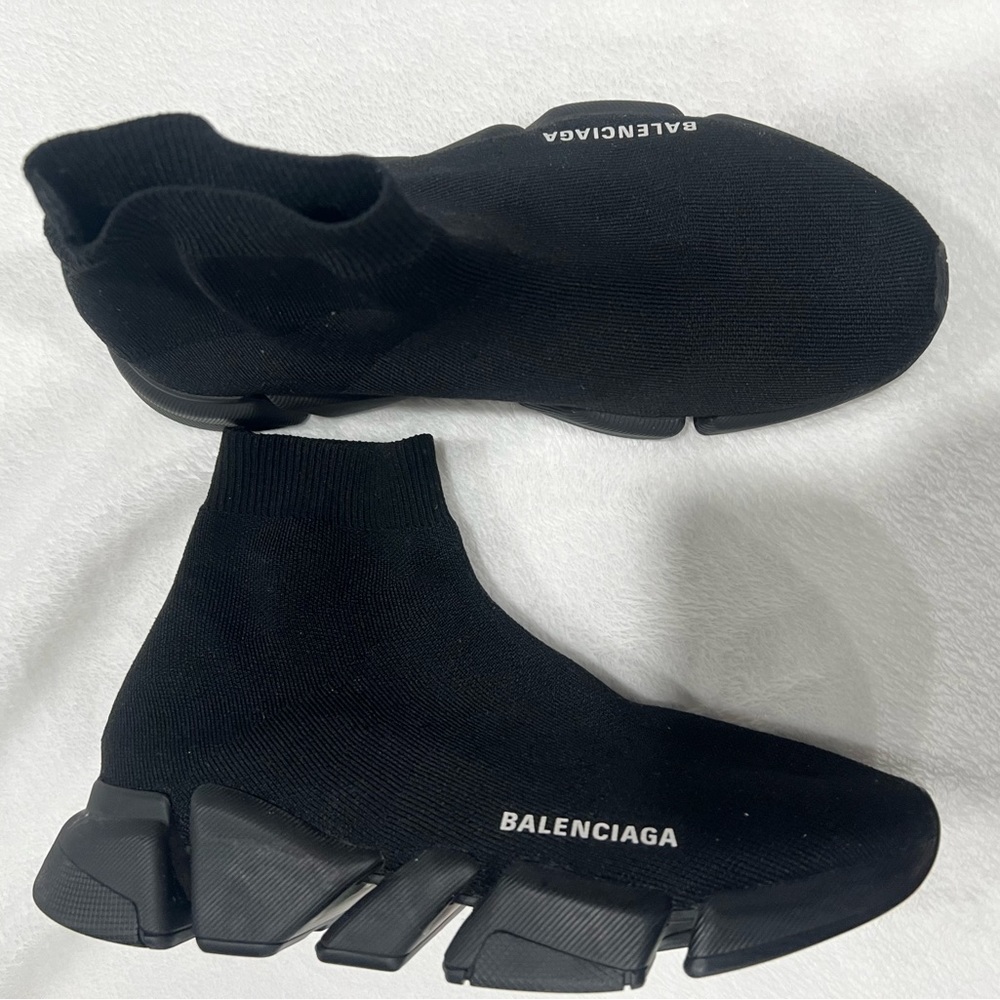 Size 8.5 MENS Balenciaga Recycled Speed Sneaker Knittted Black